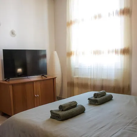 Niochori Heritage: The Pianist *