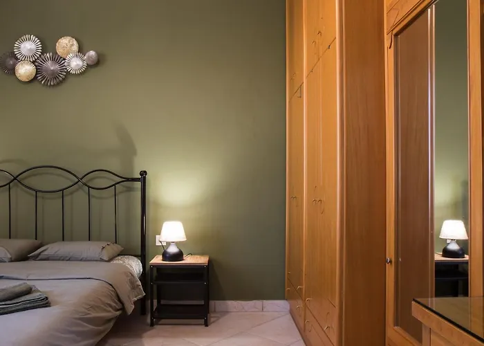 Apartament Niochori Heritage: The Pianist