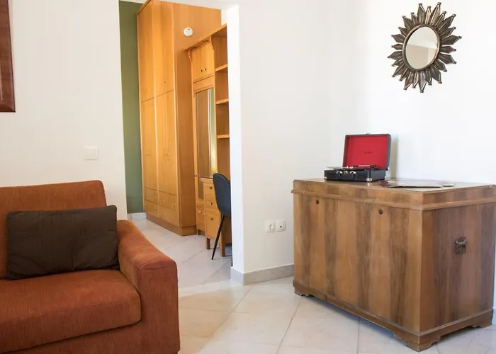 Niochori Heritage: The Pianist *