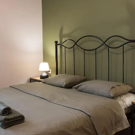 Niochori Heritage: The Pianist